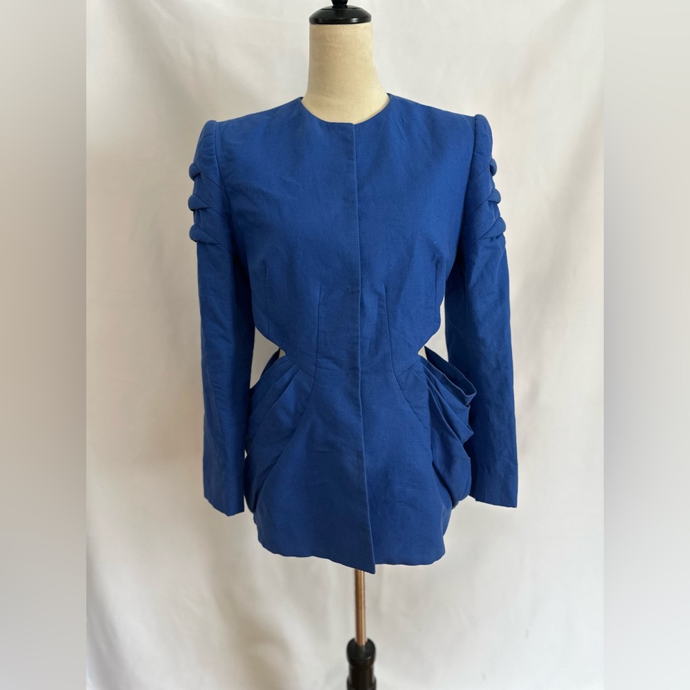 NONOO NEW YORK Sculpted Structured Cut Out 100% Linen Blazer EUC Size 6